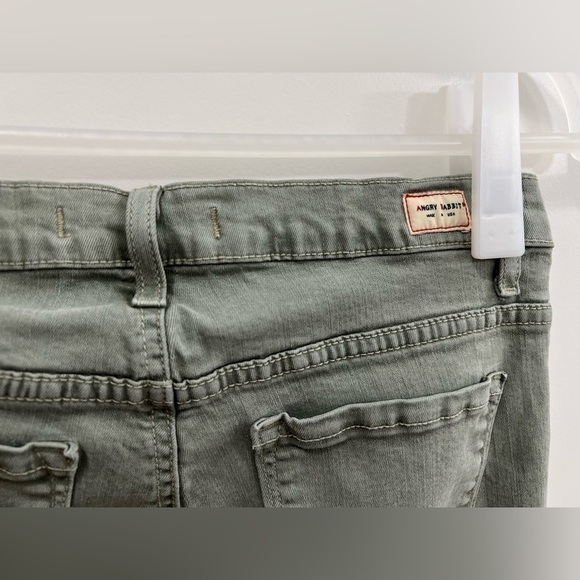 ANGRY RABBIT FRAY HEM COLOR SKINNY JEANS (SIZE 29) - Picture 4 of 8